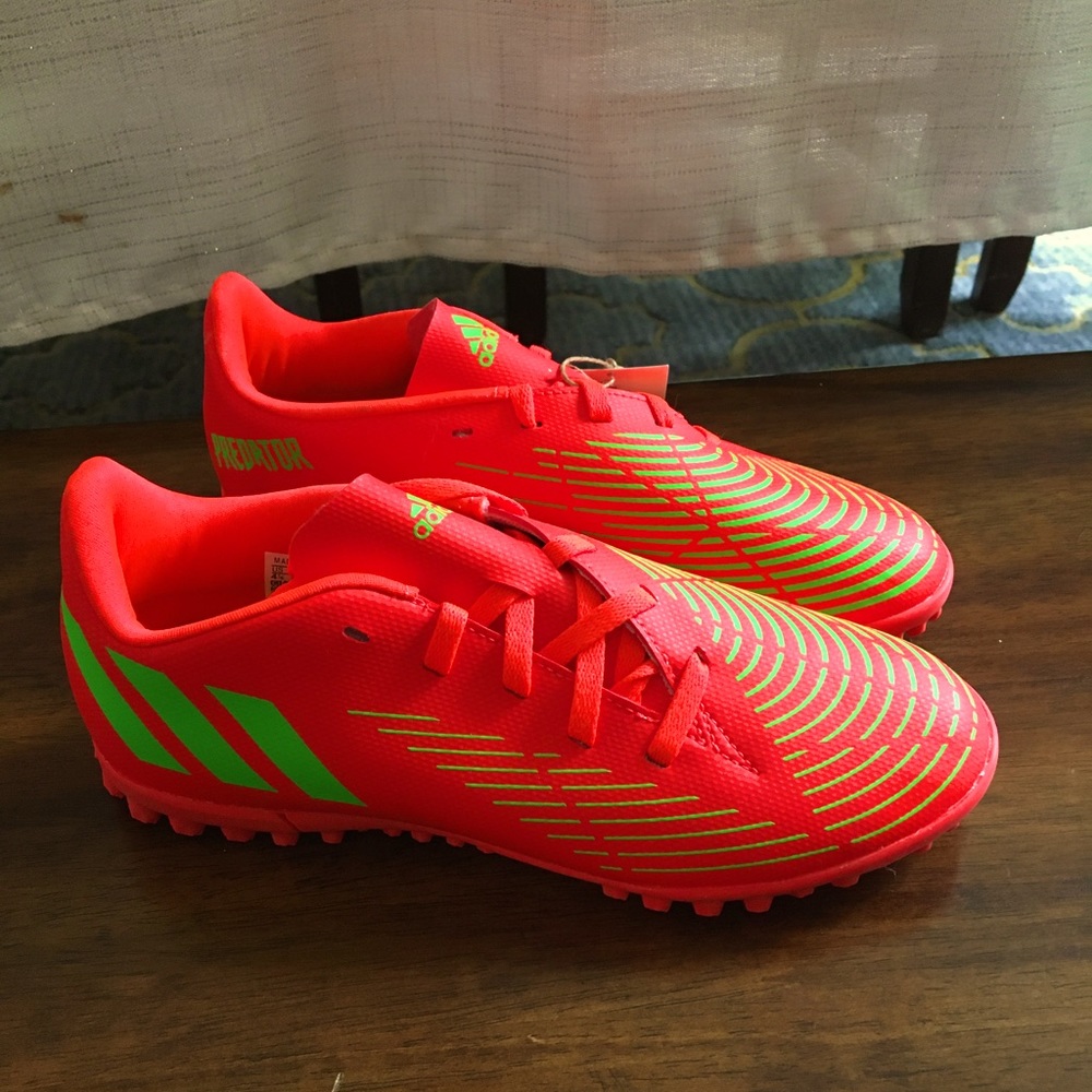Adidas youth 4.5 turf shoes